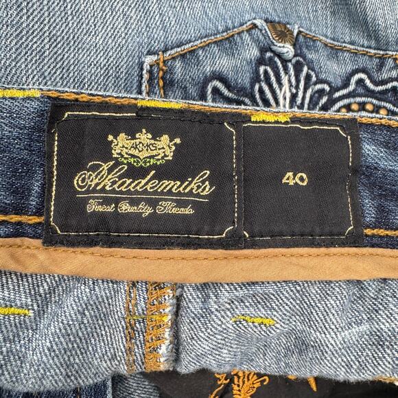 Akademiks Jeans Mens 40 (40x32 ACTUAL) Distressed Faded Wash Relaxed Fit Denim - Picture 4 of 12